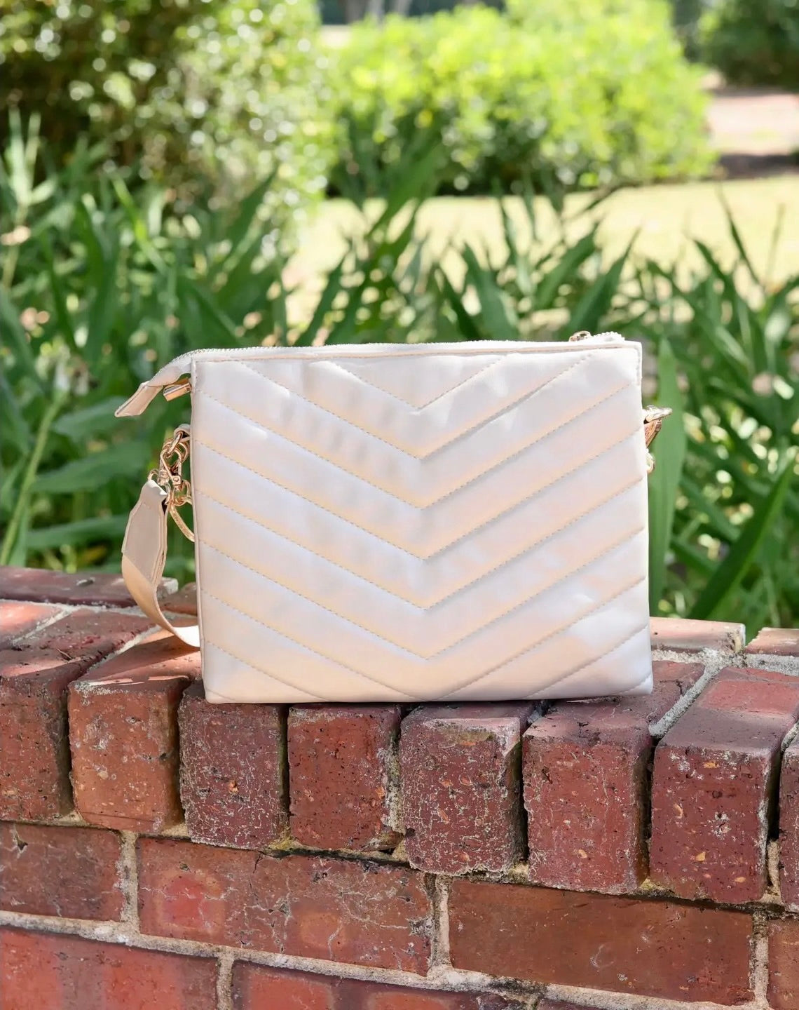 Caroline Hill Ariana Crossbody Pearl