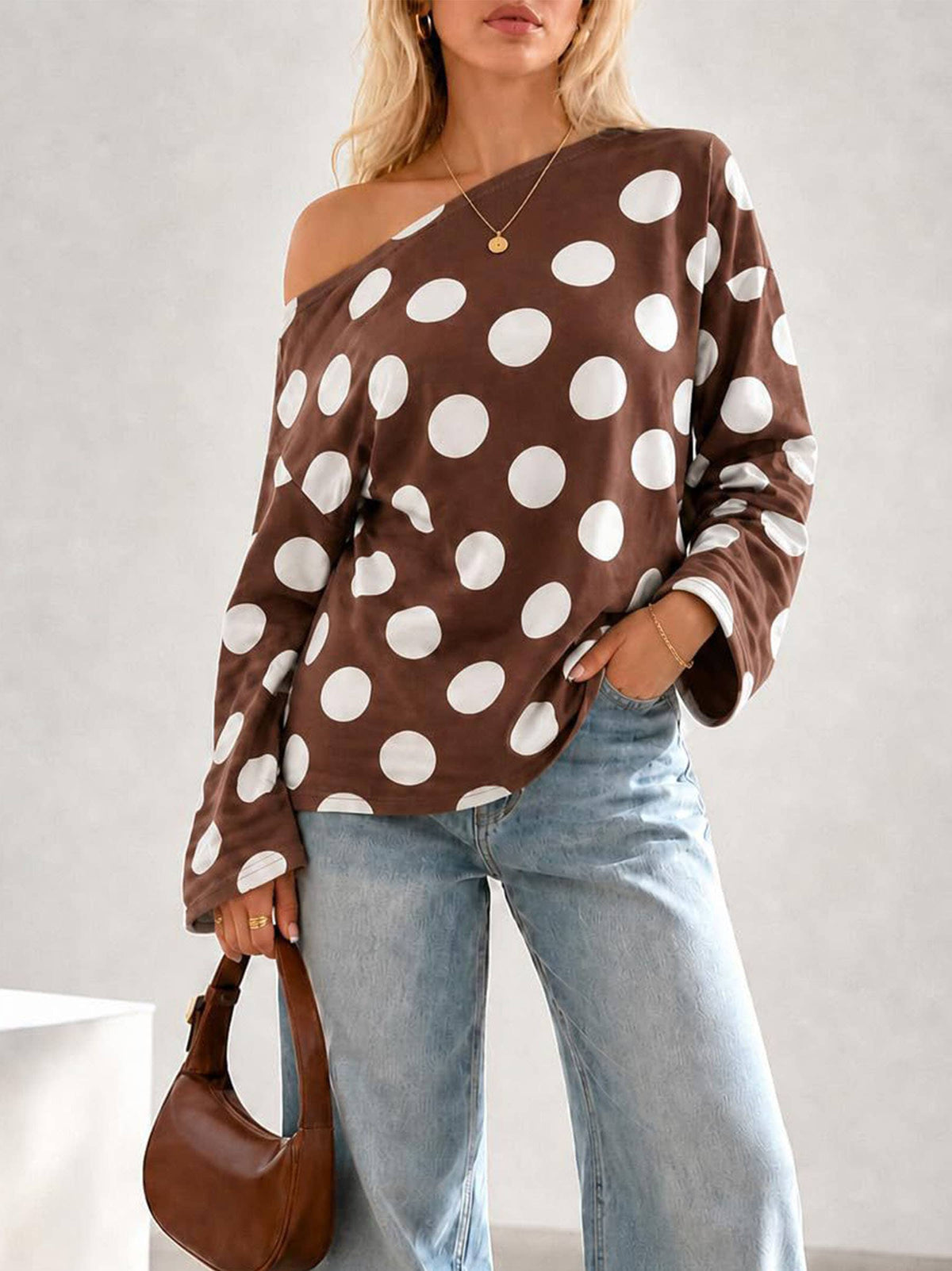 Round neck striped contrasting long sleeved Top