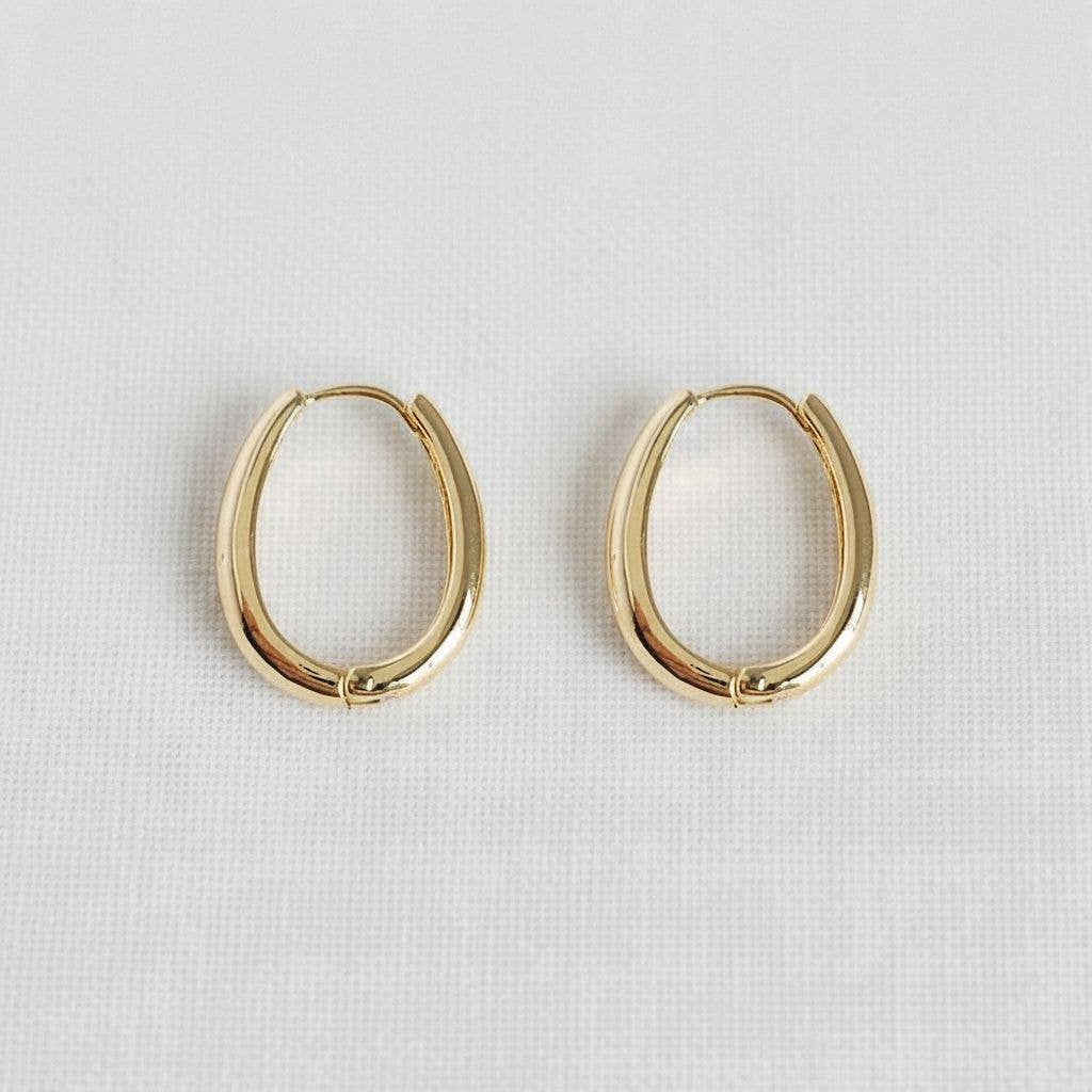 Everly Oval Hoop Earrings