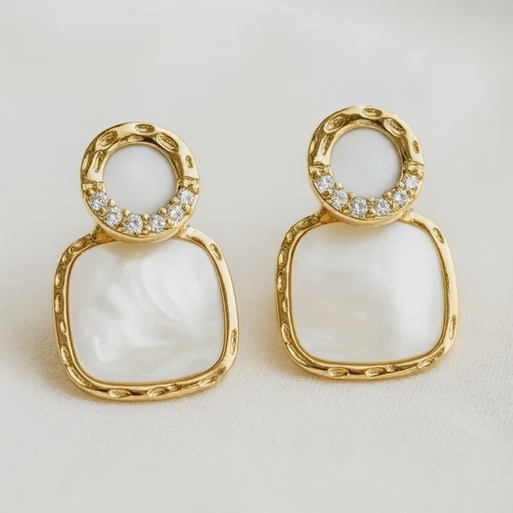 Charlotte Pearl Earrings